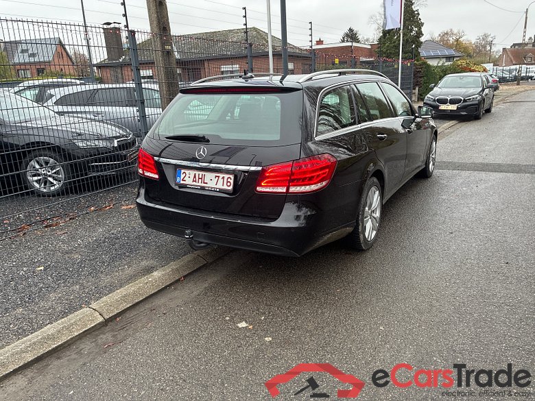 Mercedes E 200d Avantgarde Aut. LED-Xenon Navi Leather Klima PDC ... #3