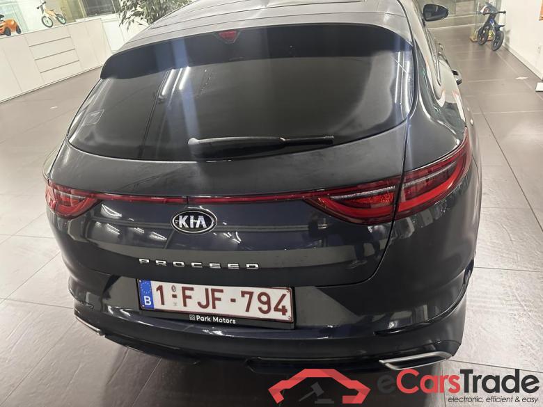 KIA Proceed - 2019 ProCeed 1.5 T-GDi GT-Line DCT ISG #4
