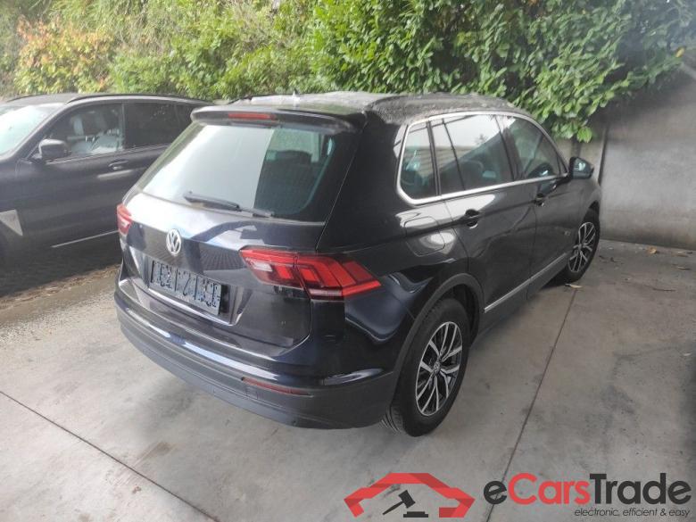 Volkswagen Tiguan 2.0 TDI BMT SCR 110kW Comfortline 5d - NO COC !! technical issues !!! #4