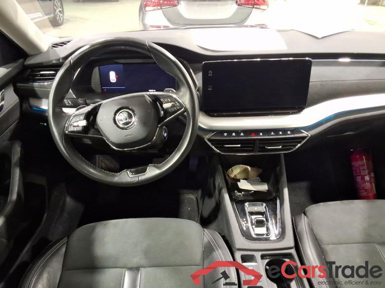 SKODA OCTAVIA COMBI 1.4 TSI PHEV 150KW DSG CLEVER+ #6