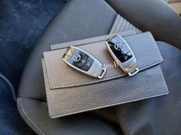 Mercedes-Benz E 300e 