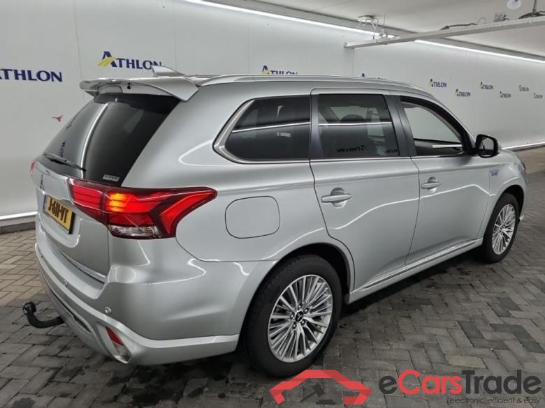 MITSUBISHI Outlander PHEV Intense 5D 165kW #3