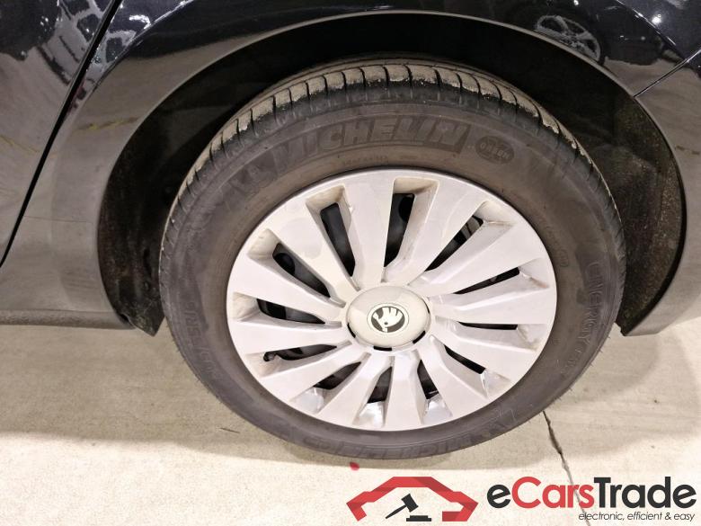 SKODA OCTAVIA COMBI - 2017 1.0 TSI Ambition #5