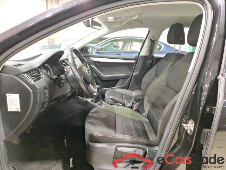SKODA OCTAVIA COMBI - 2017 1.0 TSI Ambition #6