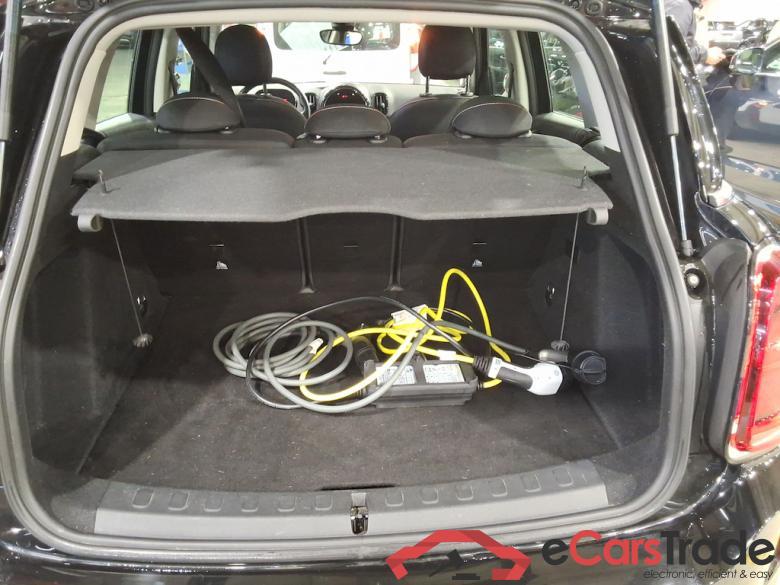 MINI COUNTRYMAN 1.5 COOPER S E 4WD AUTO #3