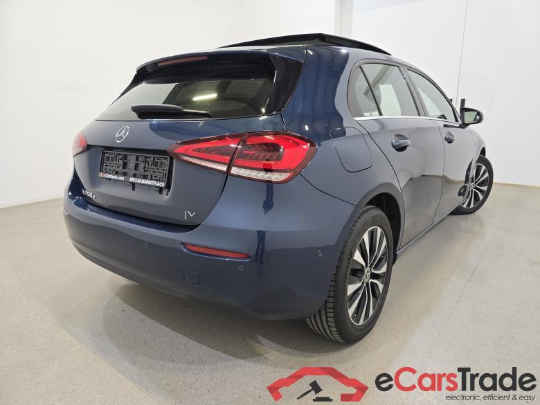 Mercedes A 250e Plug-In Hybrid Aut. Pano LED-Xenon Navi-Pro 1/2 Sport-Leather KeylessGo Camera Klima PDC ... #4