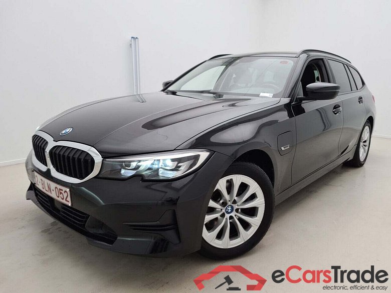 BMW 3-SERIE TOURING 320E AUT