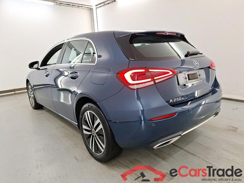 MERCEDES-BENZ CLASS A (W177) A 250 e PHEV Business Solution #3