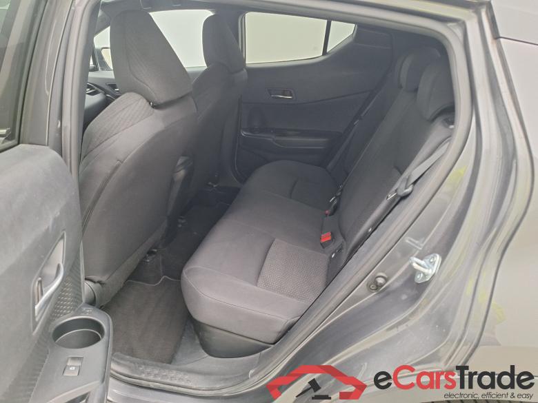 Toyota, C-HR '16, Toyota C-HR 1.8 VVT i-Hybrid C-Lub Aut. 5d #4