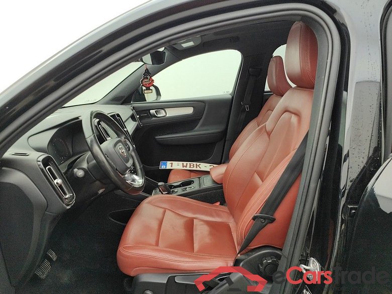 Volvo XC40 2.0 D3 Momentum Pano LED-Xenon Virtual ACC Navi Leather KeylessGo Klima PDC ... #6