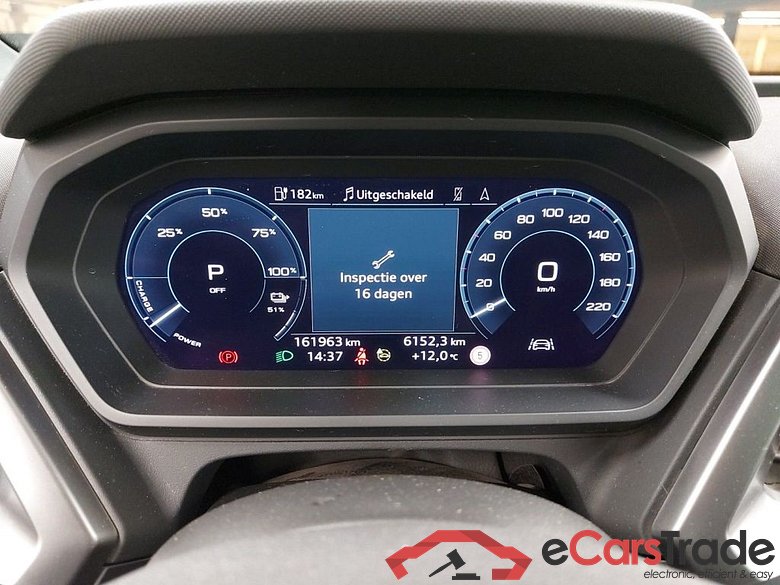 Audi Q4 e-tron 40 e-tron S Line 5d #6