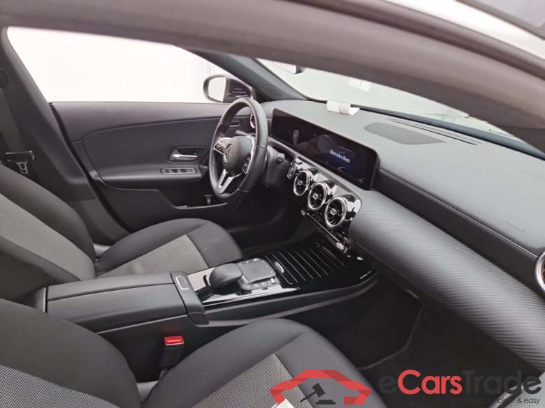MERCEDES-BENZ CLA 180D BUSINESS SOLUTION DCT #3
