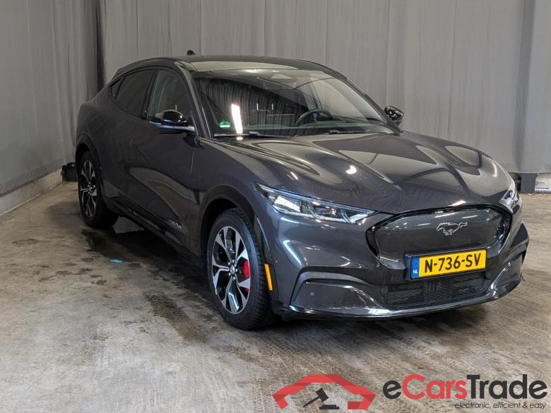 FORD Mustang Mach-E AWD 75 kWh #2