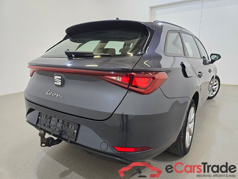 Seat Leon 2.0 TDI 150Hp Style Aut. LED-Xenon Virtual ACC Display KeylessGo Camera Klima PDC ... #4