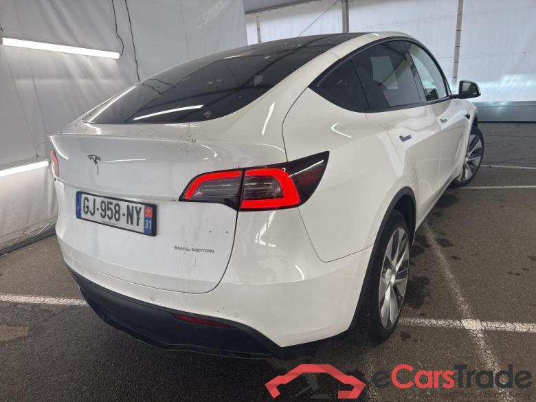 TESLA Model Y / 2020 / 5P / SUV Grand Autonomie Dual Motor AWD #4