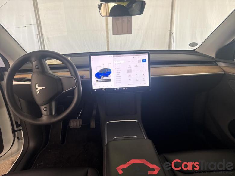 TESLA Model Y / 2020 / 5P / SUV Grand Autonomie Dual Motor AWD #6