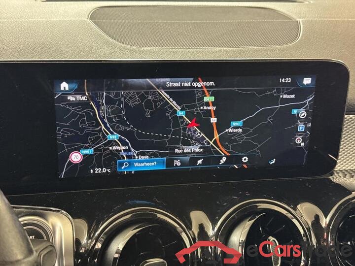 Mercedes GLB 180d Aut. Widescreen Navi 1/2 Leather KeylessGo Camera Klima PDC ... #6