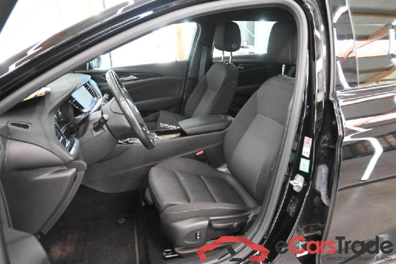 OPEL Insignia Sports Tourer 2.0 Diesel Aut. Business 5d 128kW #4
