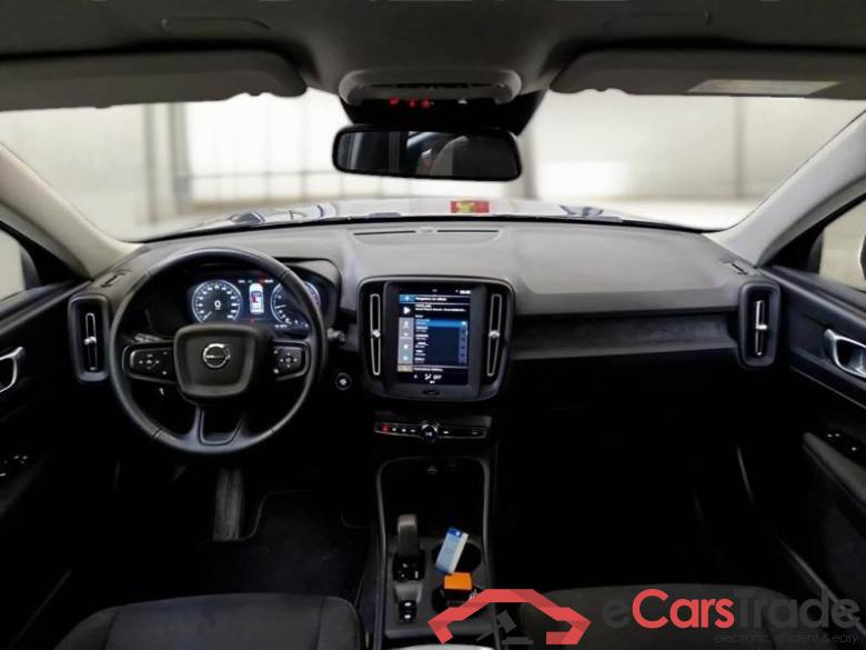 VOLVO XC40 / 2021 / 5P / SUV T2 AUTOMATICO ESSENTIAL #3
