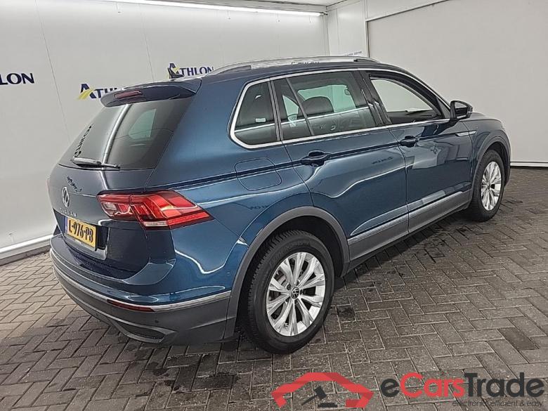VOLKSWAGEN Tiguan 1.5 TSI 96kW Life 5D #3