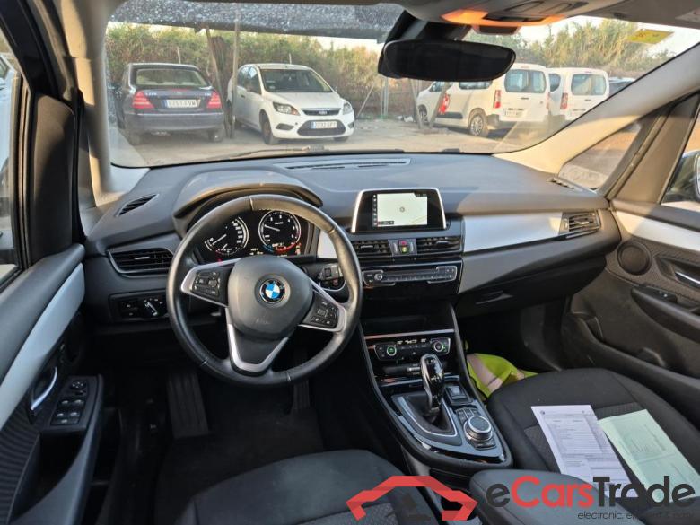BMW Serie 2 Gran Tourer/2018/5P/monovolumen compacto 216d Business #3