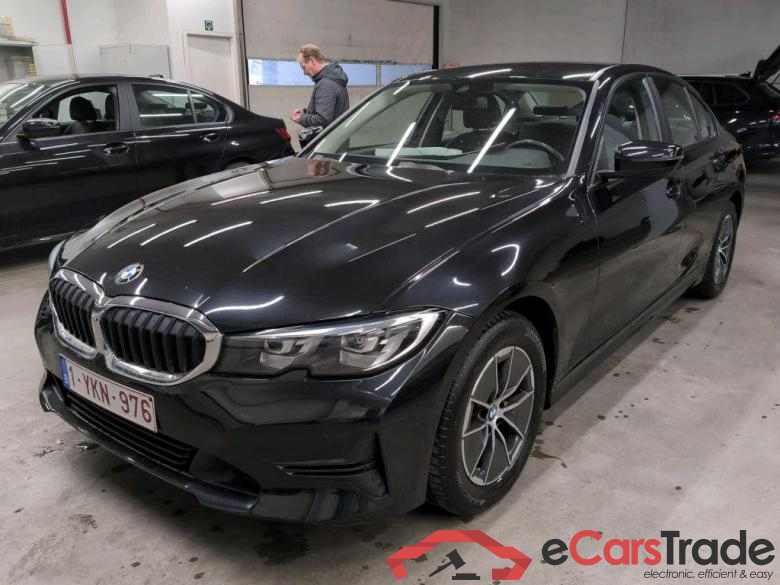 BMW - BMW 3 BERLINE 318iA 156PK Advantage Pack Business With Heated Seats & PDC Front & Rear * PETROL *