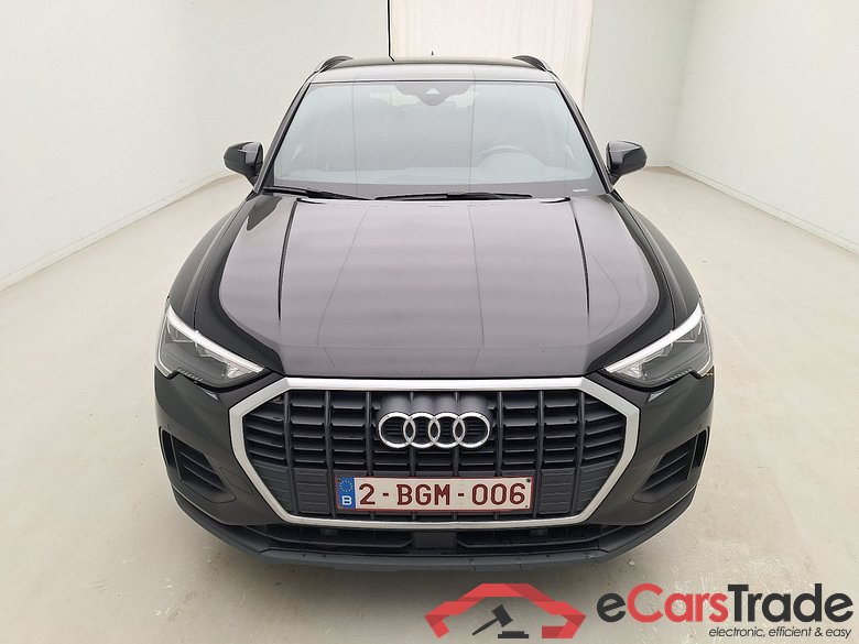 Audi, Q3 '18, Audi Q3 35 TDI S Tronic Bus. Ed. Attraction 5d