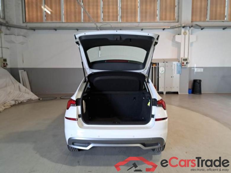 SKODA KAMIQ / 2019 / 5P / SUV 1.6 TDI 85KW AMBITION DSG #5