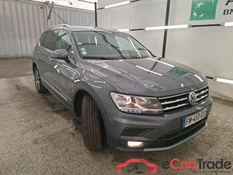 VOLKSWAGEN Tiguan Allspace / 2017 / 5P / SUV 2.0 TDI 150 DSG7 Confortline #4