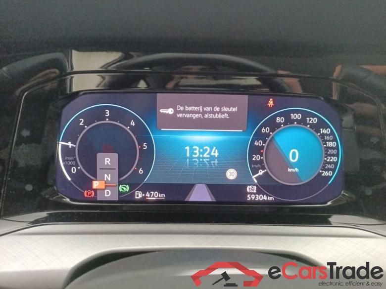 Volkswagen Golf VIII 2.0 TDI 85kW Life DSG 5d #6