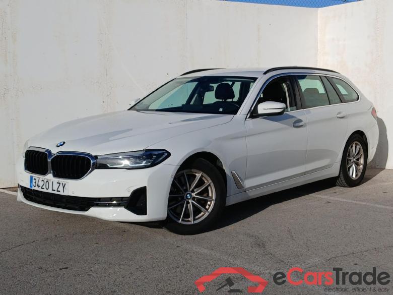 BMW Serie 5 / 2020 / 5P / familiar 520dA Touring #1