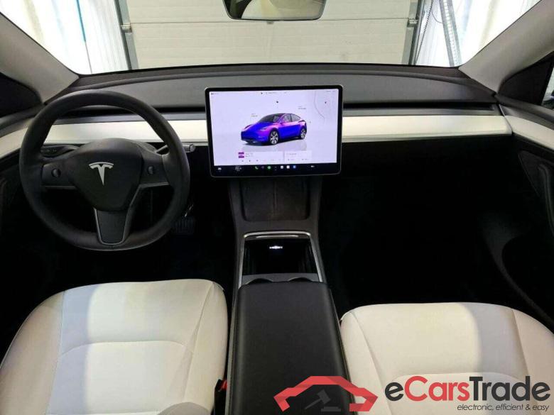 Tesla Model Y Long Range AWD 75kWh #3