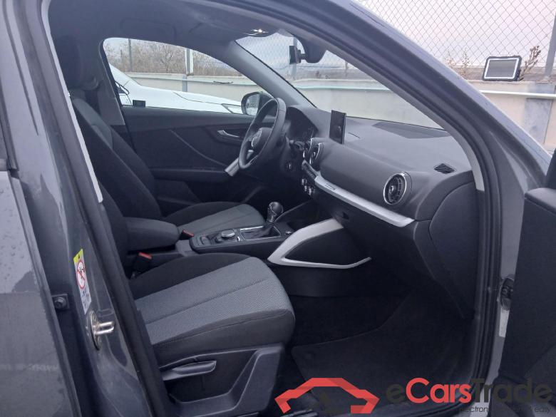 AUDI Q2 / 2016 / 5P / todoterreno Design 30 TDI 85kW (116CV) S tronic #6