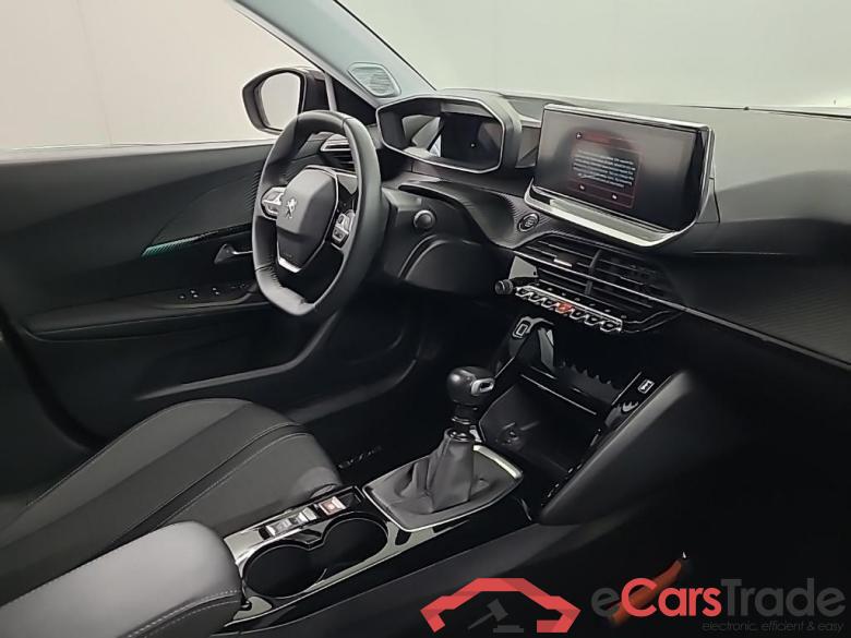 PEUGEOT 2008 Allure Pack 1.2 PT 100pk 5D Athlon Edition #6