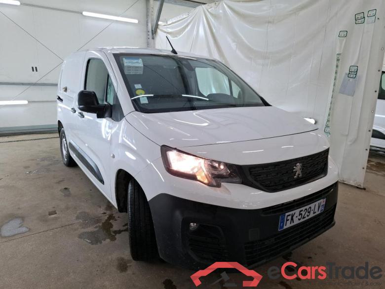 PEUGEOT Partner / 2018 / 4P / Fourgonnette BHDI 130 EAT88 S&S 650KG STD ASPHALT #4