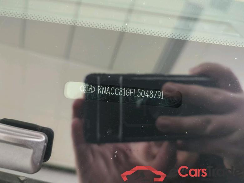 Kia e-Niro 64kWh ExecutiveLine 5d #6