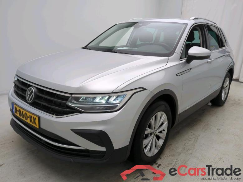 Volkswagen Tiguan 1.5 TSI 110kW DSG Life Business 5d #1