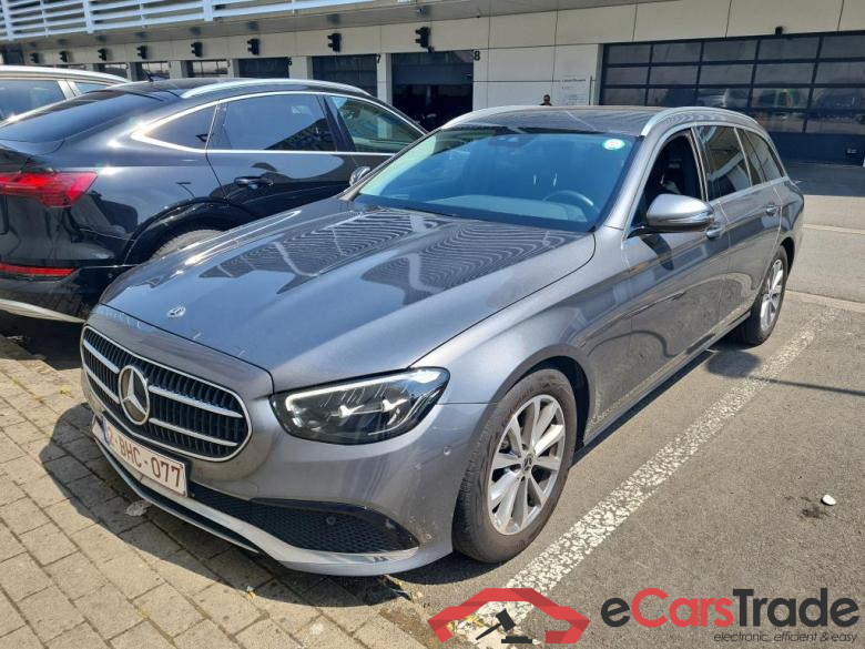 MERCEDES-BENZ E-Klasse 1.6 E 200 D BUSINESS SOLUTION AUTO