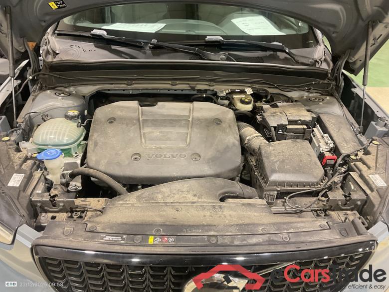 VOLVO XC40 1.5 T2 PLUS DARK DESIGN AUTO #6