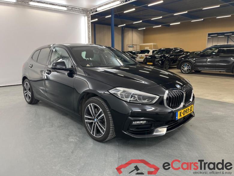 BMW 1-serie 118i Executive Edition #2