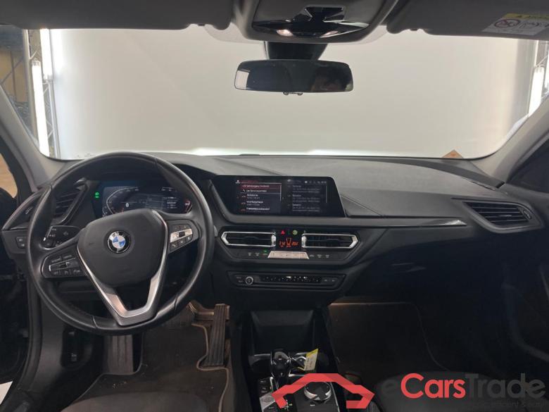 BMW 1-serie 118i Executive Edition #6