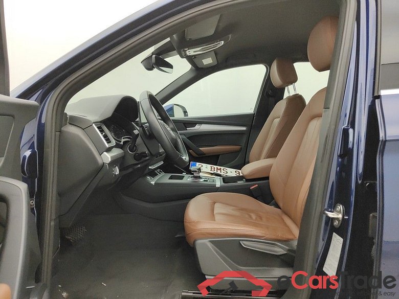 Audi Q5 Business Edition 30 TDI S tronic 5d #3