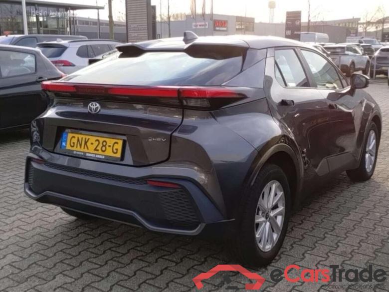 TOYOTA C-HR 1.8 Hybrid 140 Active #4