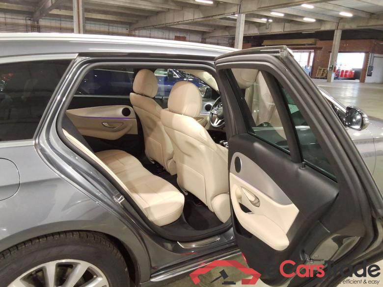 MERCEDES-BENZ CLASSE E BREAK DIESEL (S213) E 200 d Business Solution STOCK #5