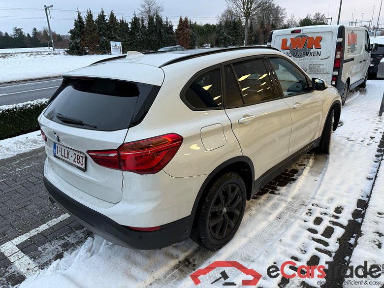 BMW X1 1.5 sDrive16d Pano Navi KeylessGo Klima PDC ... #3