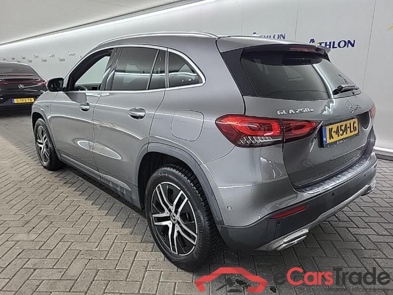 MERCEDES-BENZ GLA GLA 250 e DCT Bus Sol Luxury Limited 5D 160kW #4