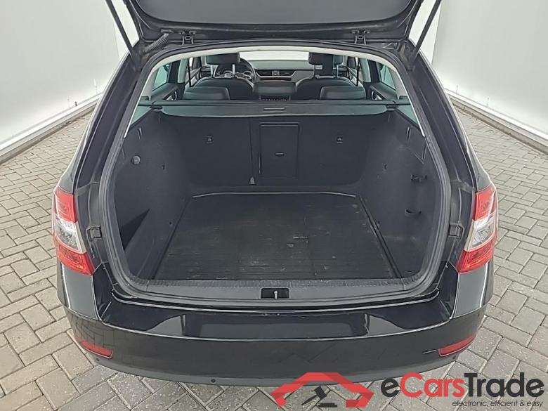 SKODA Octavia Combi 1.5 TSI Greentech Business Edition DSG 5D 110kW #5