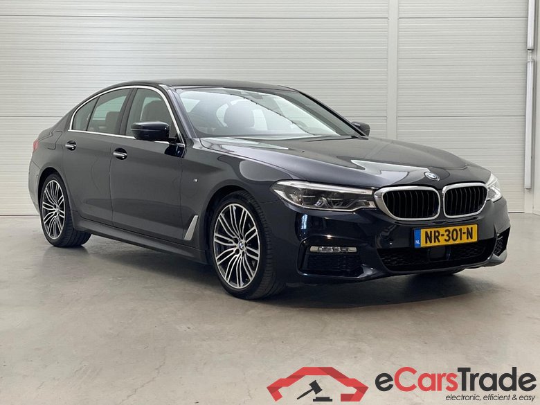 BMW 540i M-Sport Aut. LED-Xenon LC-Pro Head-Up Ambient Navi-Pro Sport-Leather KeylessGo Camera 360 Klima PDC ... #2