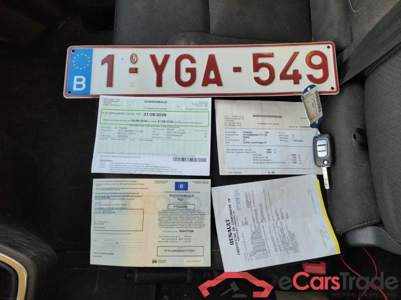 Renault Trafic L1H1 dCi 145 EDC Grand Confort 2.9T 4d #4