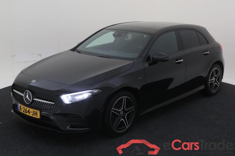 MERCEDES-BENZ A-klasse 118 kW #1